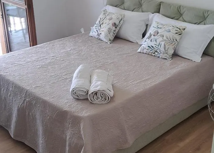 Blue Panorama Del Perledo