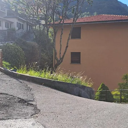 Blue Panorama Del * Perledo